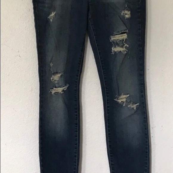 Jeans - Picture 2 of 3